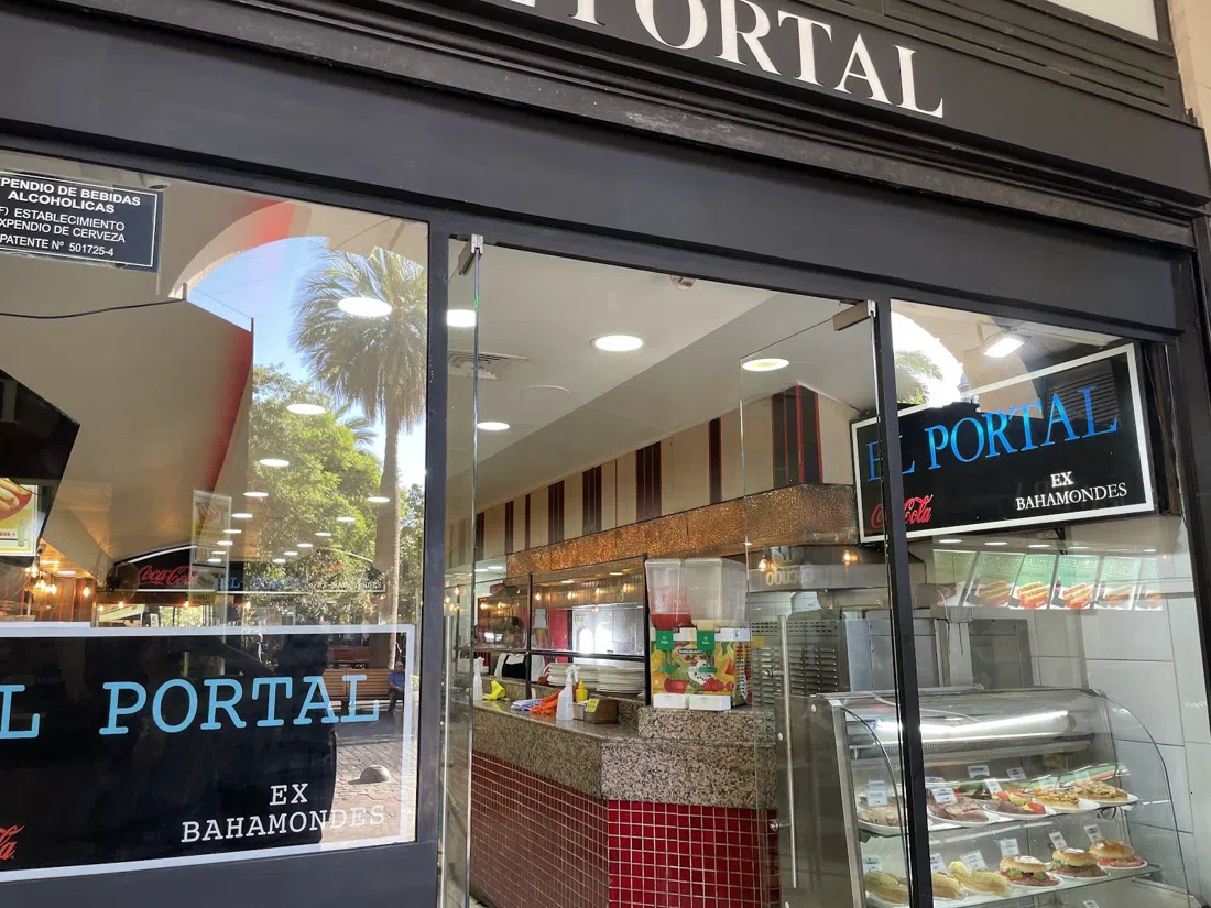 El Portal Ex Bahamondes, Santiago
